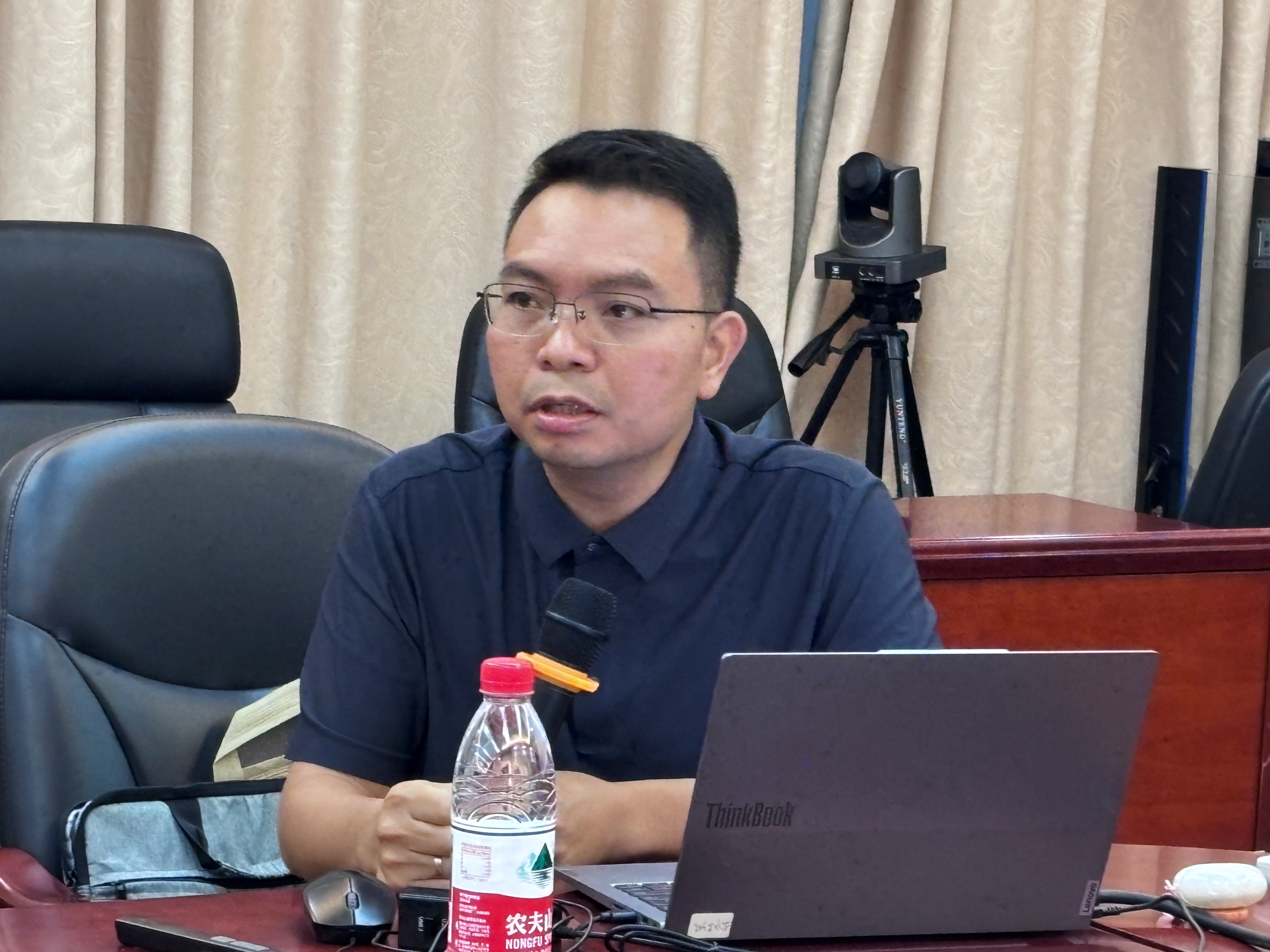 图2:谢伟峰汇报辅修专业建设工作(1).jpeg